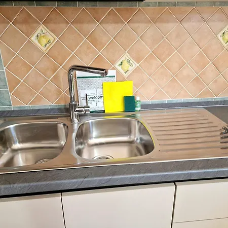 Дом отдыха Rosa's House *