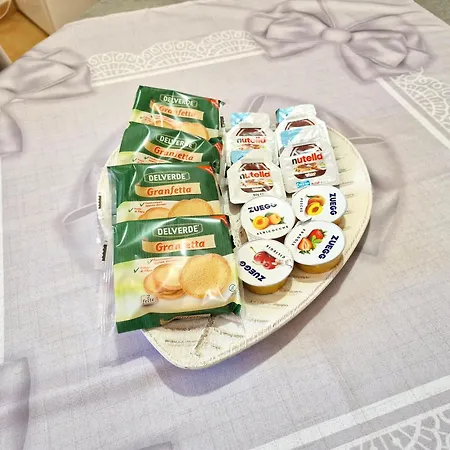 Rosa's House Дом отдыха Липари