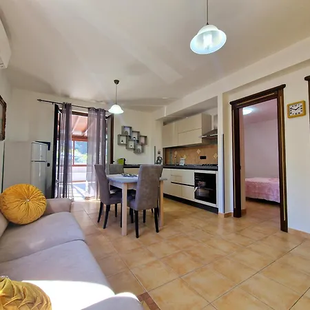 Rosa's House Липари