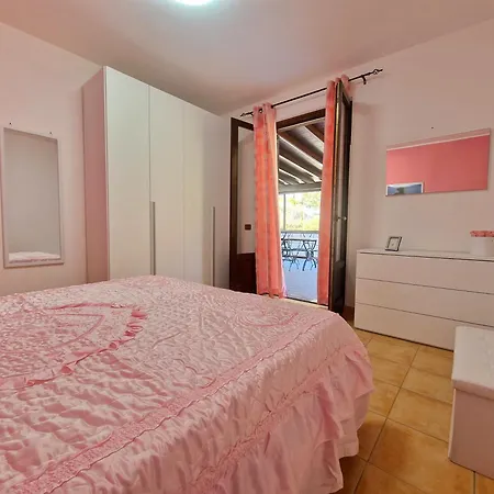 Rosa's House Липари