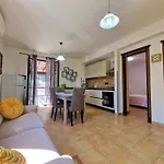 Rosa's House 리파리