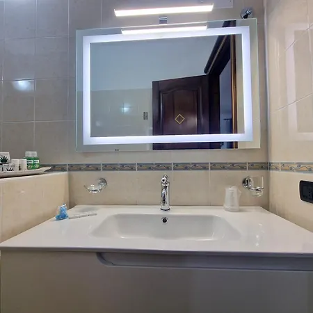 בית נופש Rosa's House *